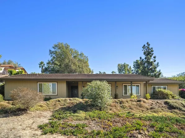 446 Hidden Hills Ln, Escondido, CA 92029