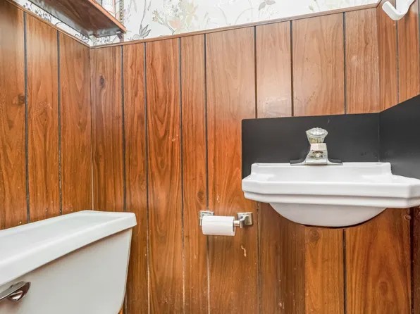 67-72 78th Street image 12 of 28