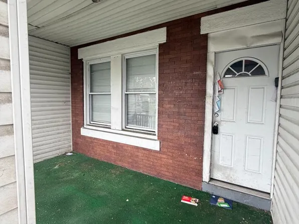 5804 Cedarhurst St, Philadelphia, PA 19143