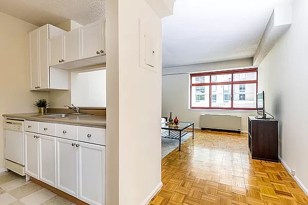 1st image of 4-74 48th Ave #2E
