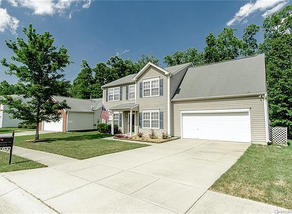 3rd image of 2113 Hunters Trail Dr