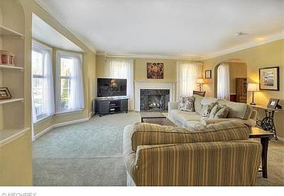 3rd image of 20783 Avalon Dr