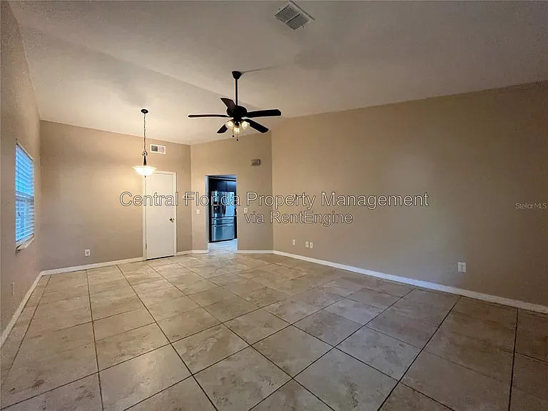 885 Rockhill St — Photo 1