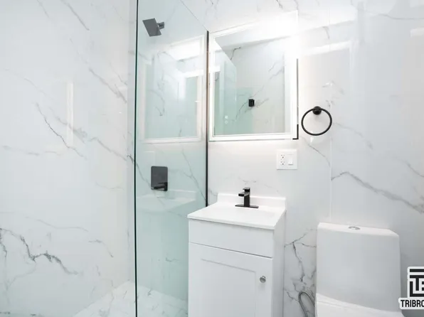 101 Humboldt Street image 4 of 4