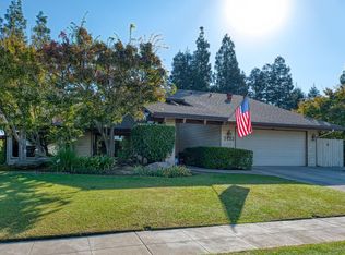 7452 N 6th St, Fresno, CA