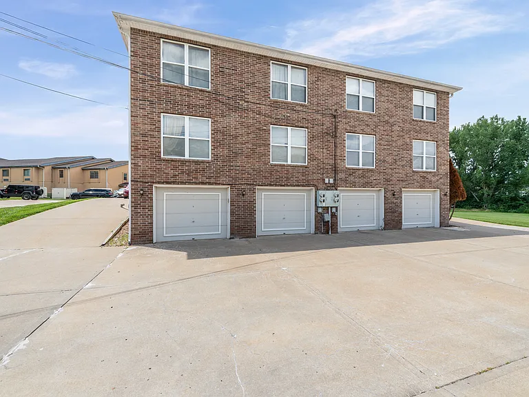 11205 N McGee St #11205 — Photo 22
