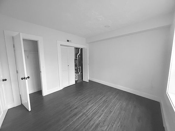2nd image of 13476 Clifton Blvd #105