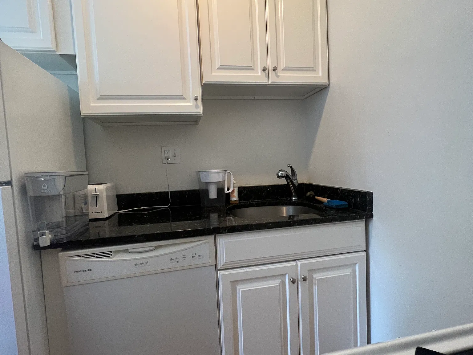 1 bed, $2,700 — Photo 2