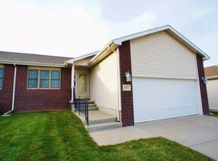 5017 S 78th St, Lincoln, NE 68516