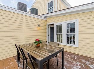 26 Cross St, Somerville, MA 02145