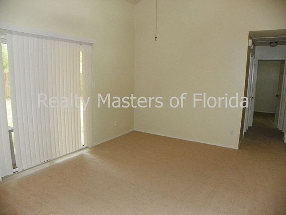 3rd image of 8174 Crystal Wells Pl