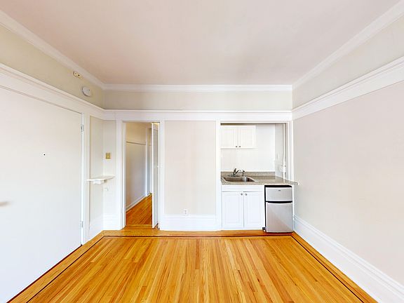 2nd image of 685 Geary St APT 202