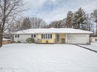 4 Rustyville Road, Loudonville, NY 12211