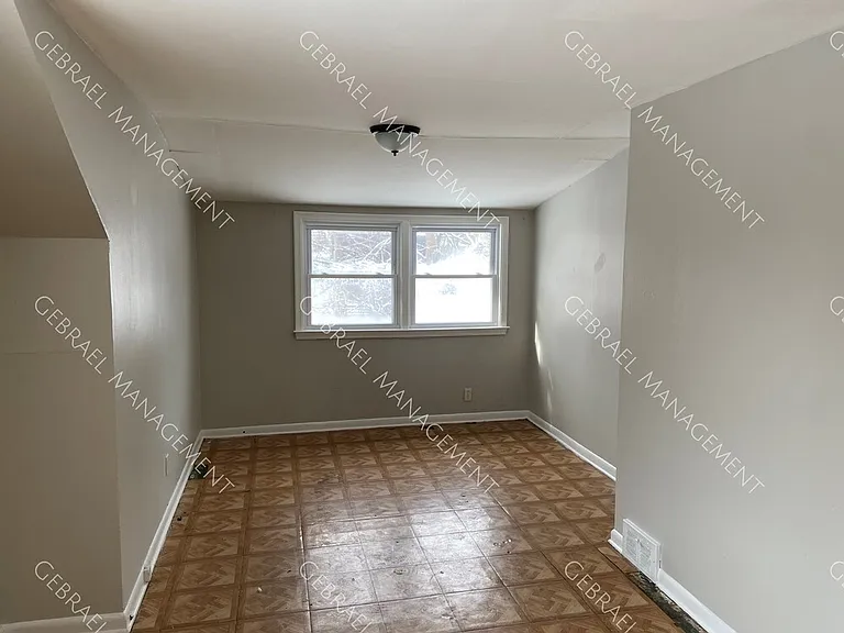 16157 Burt Rd — Photo 2