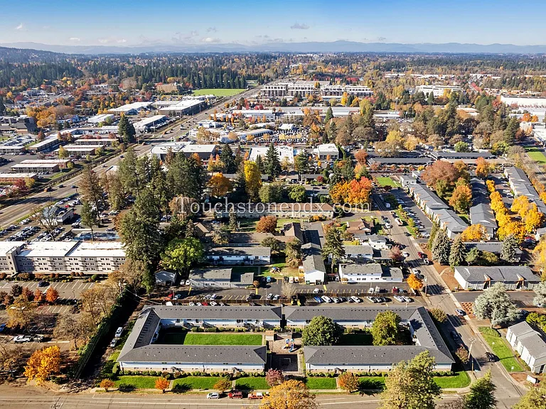 Beaverton Garden Court Apartments — Photo 17
