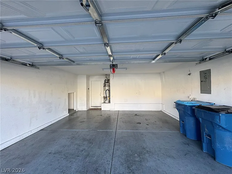 11695 Tierney Creek Dr — Photo 3