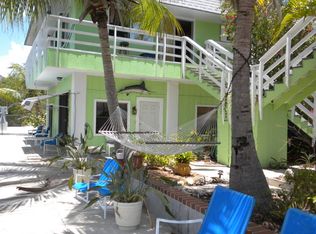 722 Grouper Ln, Key Largo, FL 33037