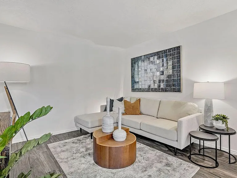 Renovated Living Room | Woodgate