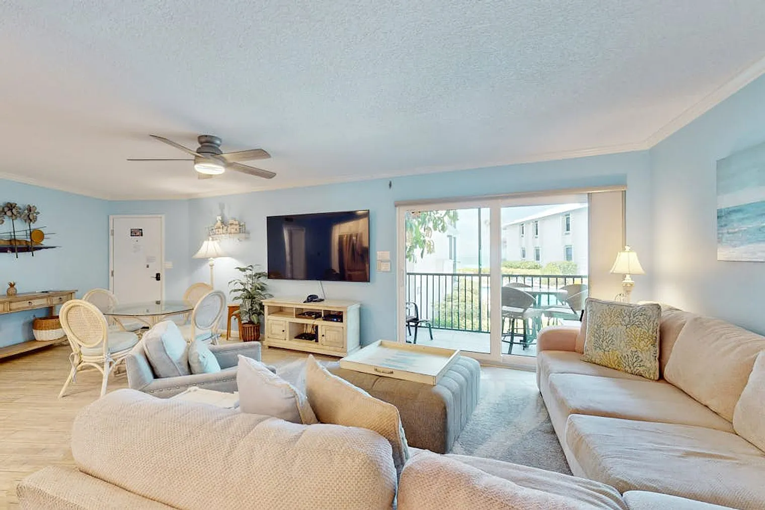 3 bed, 2.0 bath, 1431 sqft, $6,642 — Photo 1