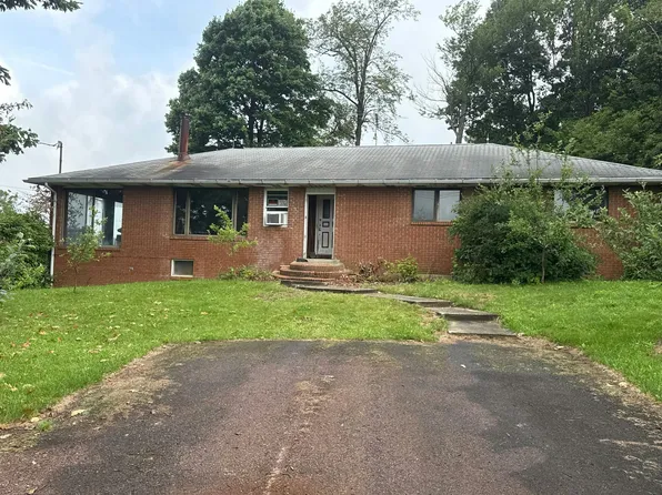 987 Blooming Rose Rd, Friendsville, MD 21531