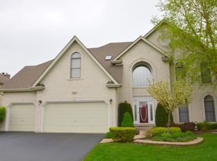 2647 Whitchurch Ln, Naperville, IL