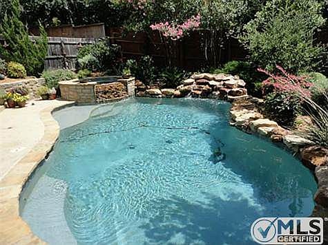 2nd image of 6416 Shorewood Dr