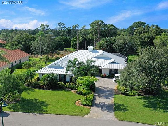 5th image of 4811 SW Parkgate Blvd