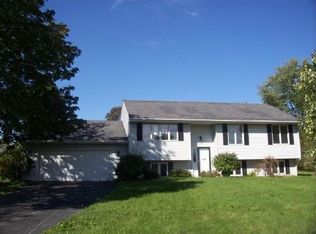 3275 E Colley Rd, Beloit, WI 53511