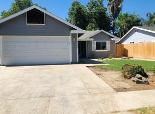 4612 W Feemster Ave, Visalia, CA 93277