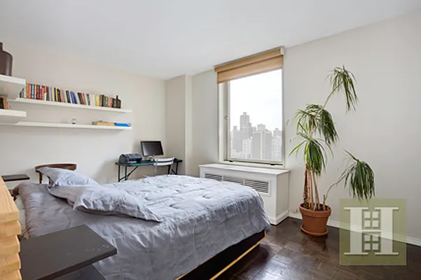 Rented by Halstead Real Estate | media 11