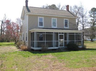 4442 Windmill Point Rd, White Stone, VA 22578