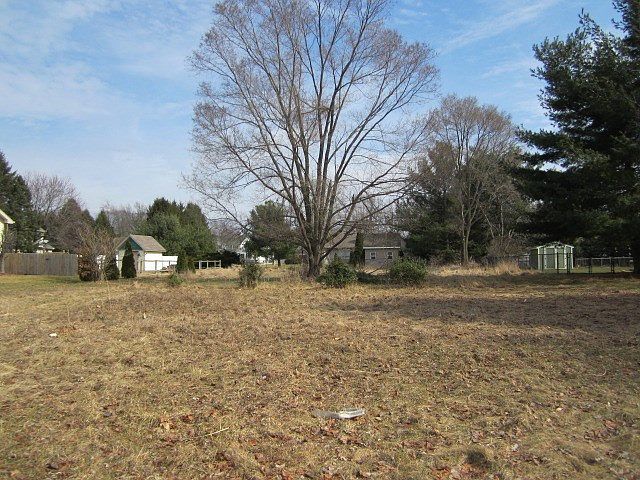 1st image of 53597 Tara Ln