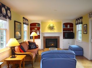 31 Ginger Ln, Osterville, MA 02655