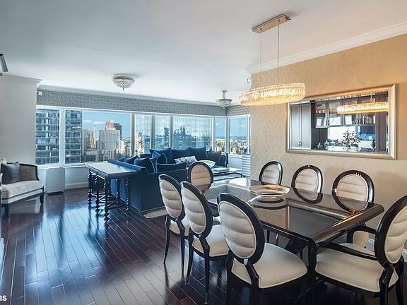 3rd image of 425 E 58th St APT 32B