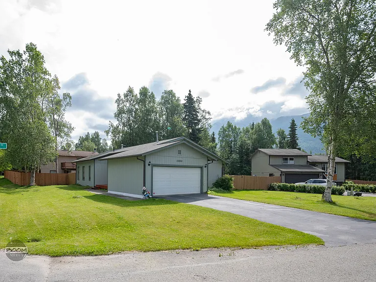 18888 Andreanof Dr — Photo 15