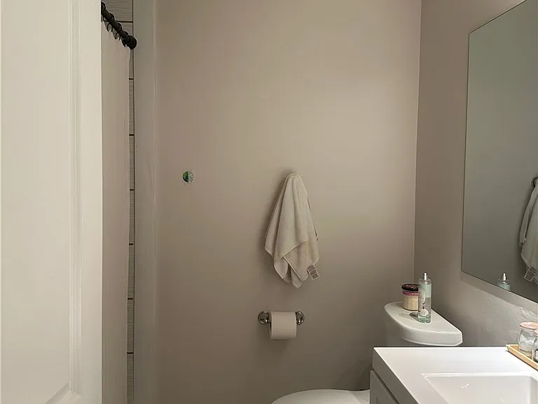 121 Sleepy Creek Dr — Photo 10