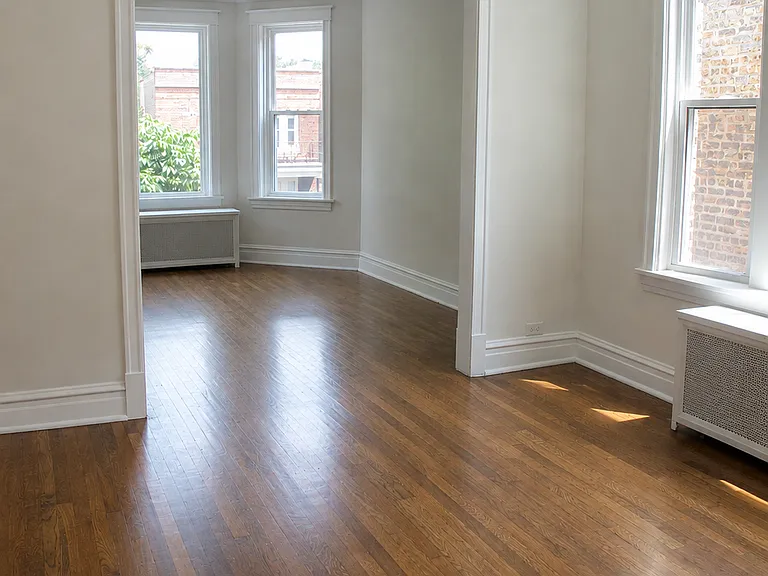 4838 N Claremont Ave #2 — Photo 3