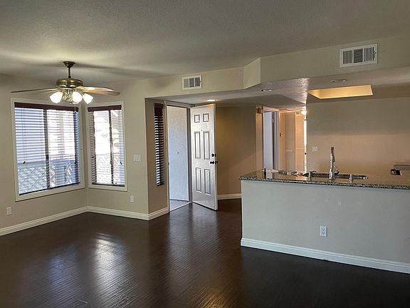 Entrance to the luxurious unit