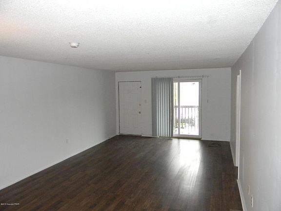 3rd image of 113 Snowshoe Ct APT 110