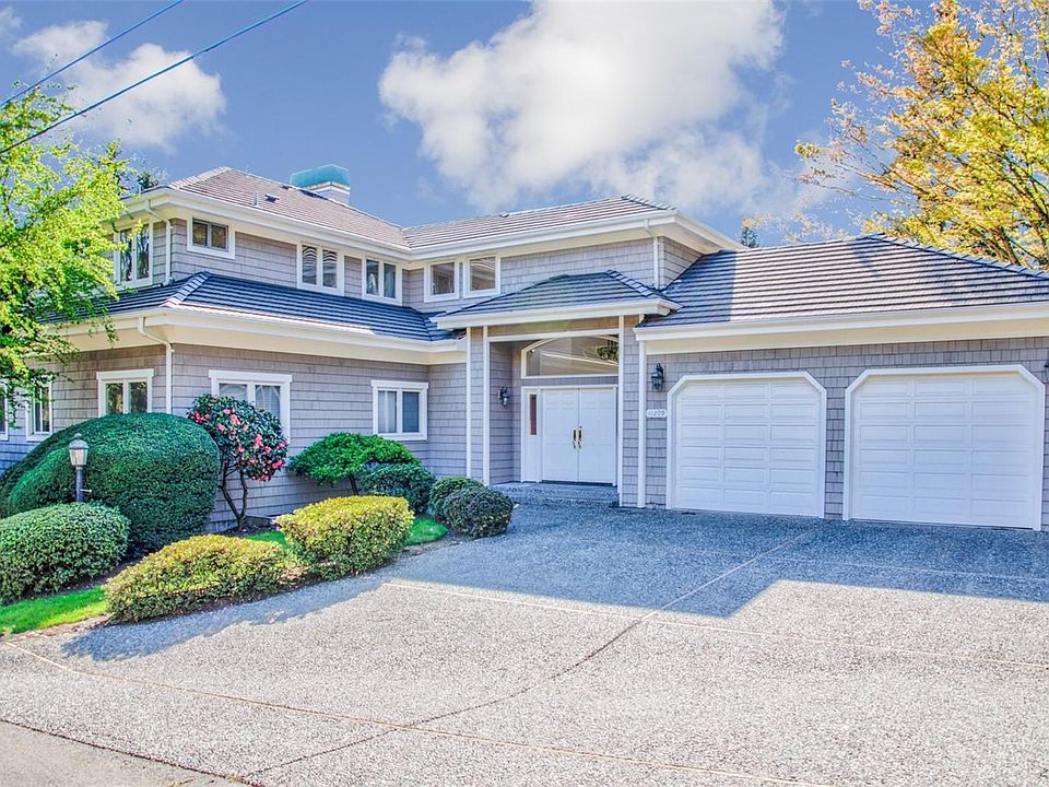 1st image of 11209 Champagne Point Ln NE