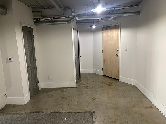 Entrance - Dining Nook