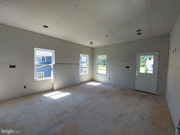 5th image of 307 Belleview Ave