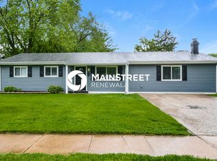 710 Lexington Park, Florissant, MO 63031