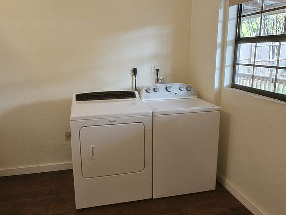 4th image of 177 Adobe Casa Ct