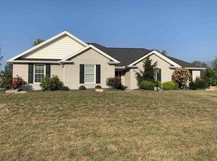 855 N Sapphire Dr, Jasper, IN 47546