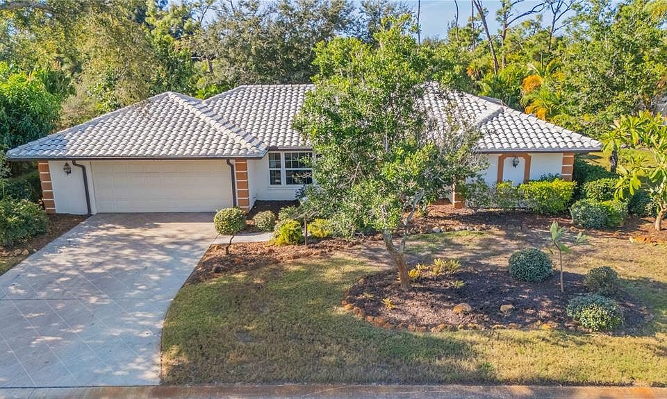 1st image of 209 WOODLAND DRIVE