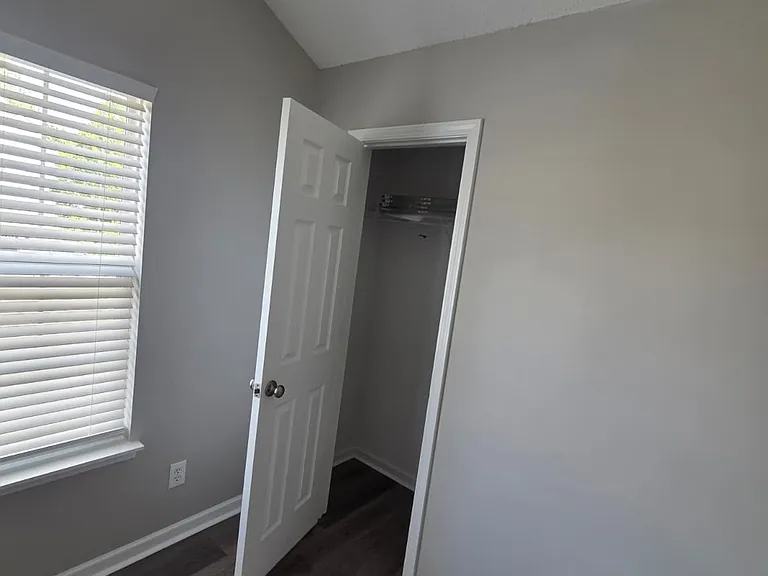 2708 Rozzelles Landing Dr — Photo 16