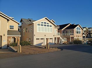 145 Crescent St, Oceanside, OR 97134