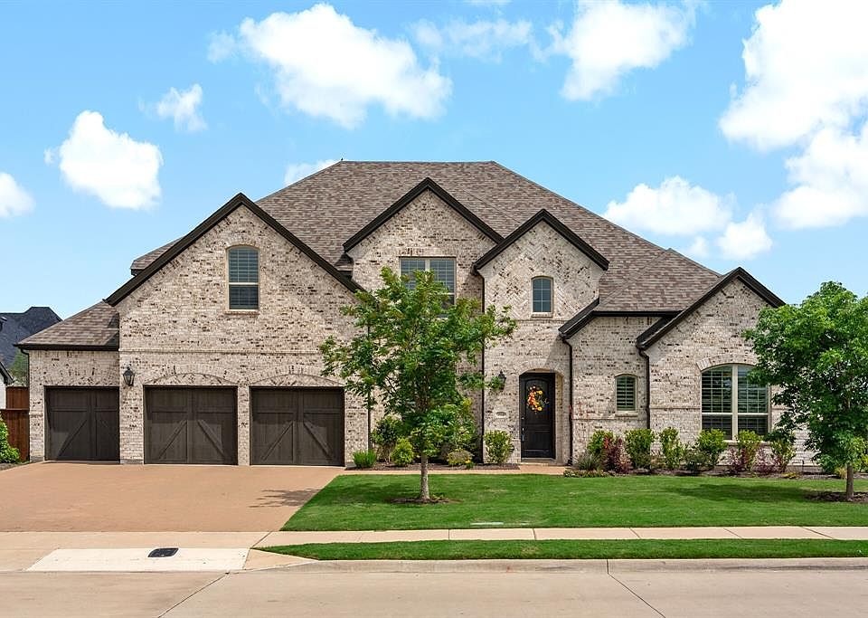 1st image of 2914 Twin Eagles Dr