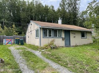 1428 Twining Dr, Anchorage, AK 99504